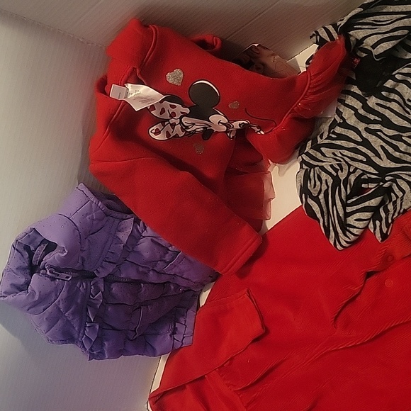 Girls outfits 6 to 12 months - Picture 1 of 8